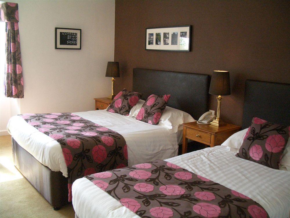 Wild Boar Hotel Beeston  Extérieur photo